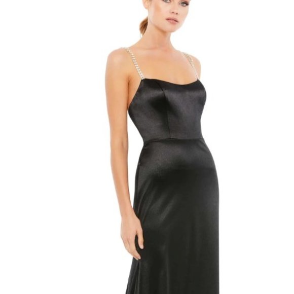 Mac Duggal Dresses & Skirts - Mac Duggal CHARMEUSE RHINESTONE STRAP TRUMPET GOWN- NWT size 4